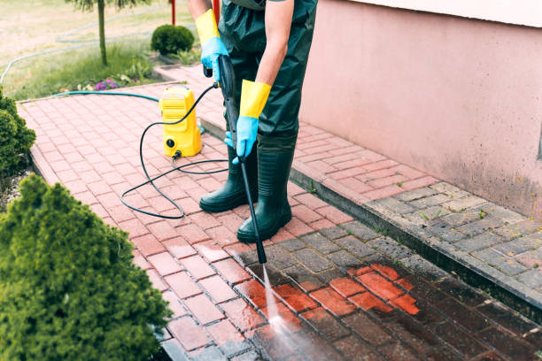 Why Choose Our Certified Pressure Washing Experts for Your Project Needs in Merrydale, LA?